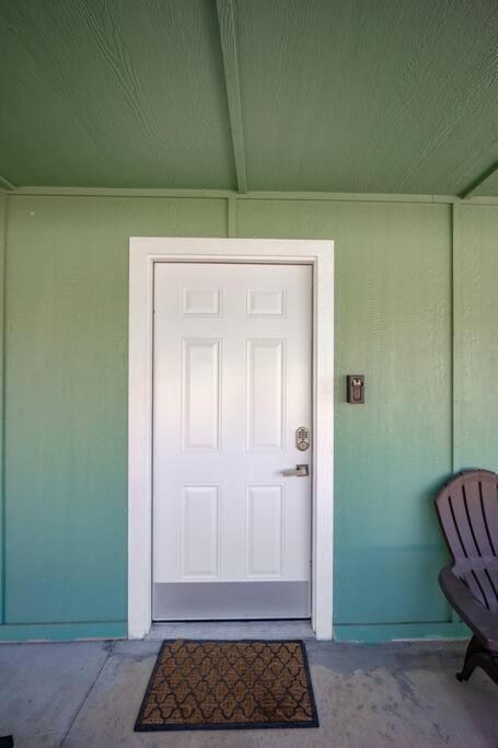 Okc Casita - Newly Remodeled, Modern 2 Bedroom - Family And Pet Friendly Oklahoma City
